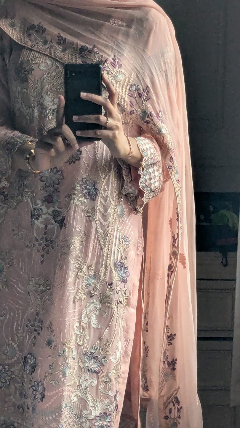 Customer photo review of F-2304-R - Readymade - Ramsha Chiffon Collection 2023