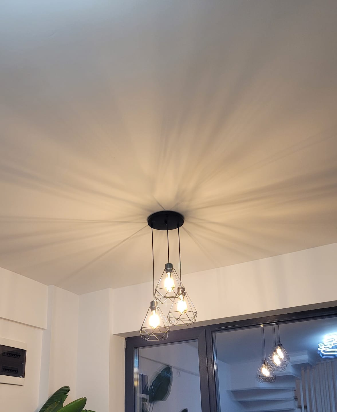 Customer photo review of Bec LED E27 Vintage ST64 6W