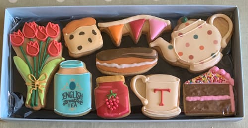 Customer photo review of Afternoon Tea Deluxe Biscuit Box