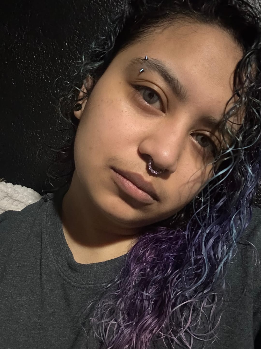 Customer photo review of Night Veil Velvet Gray