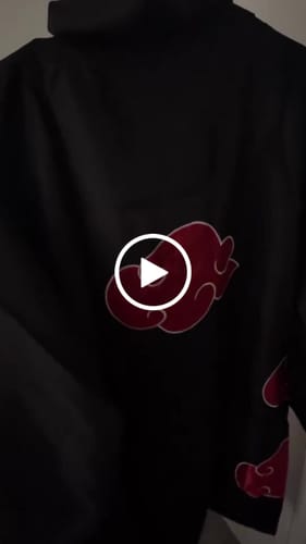Customer video review of Akatsuki Cloak