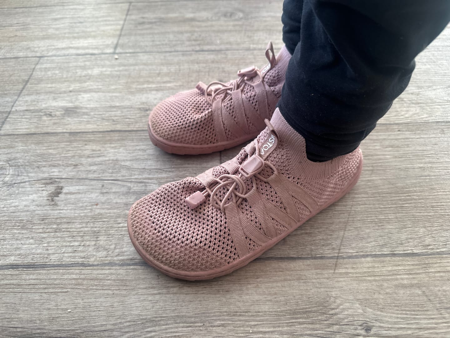 Customer photo review of Vaistoa Riemu lasten paljasjalkakengät