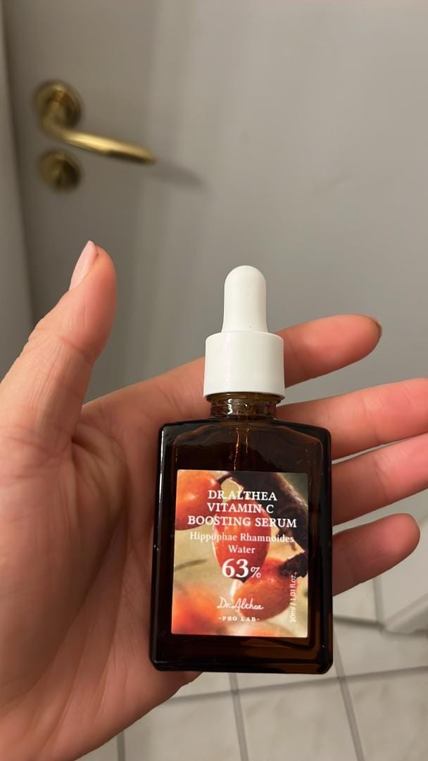 Customer photo review of DR. ALTHEA - Vitamin C Boosting Serum 30 ML | Suero Iluminador Reafirmante