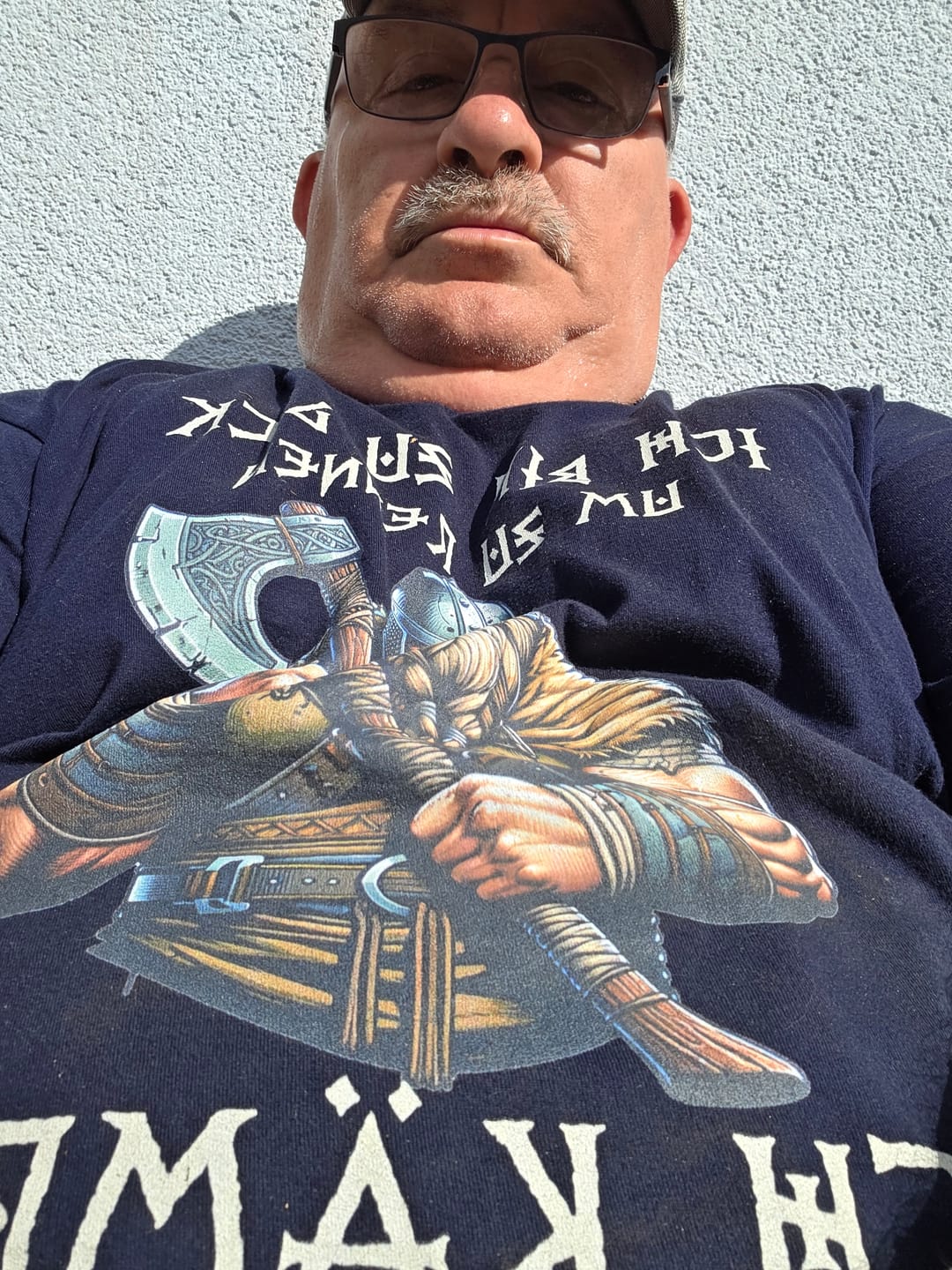 Customer photo review of Zurück aus Valhalla   - Herren Shirt
