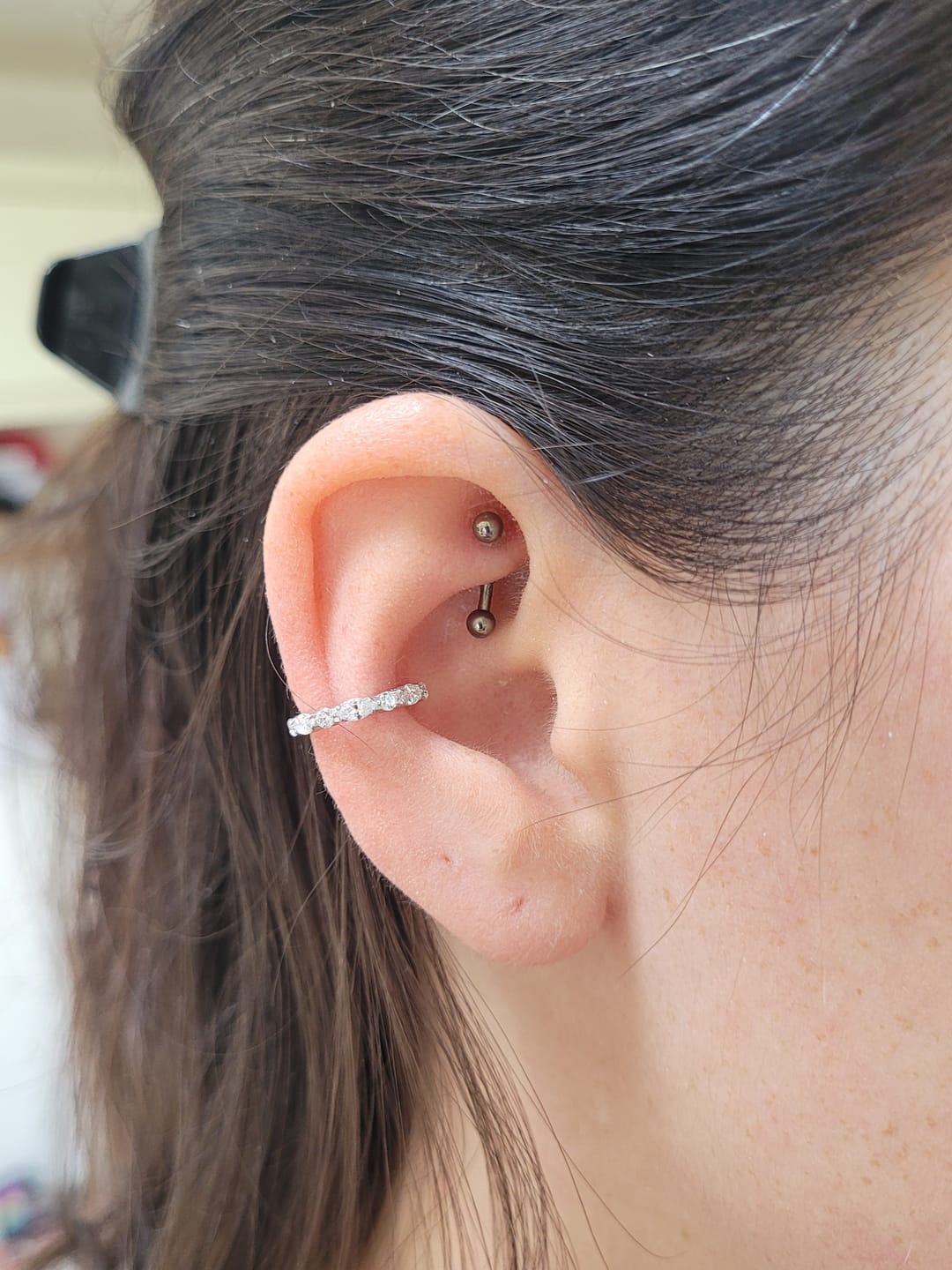 Customer photo review of BLISS Conch Hoop