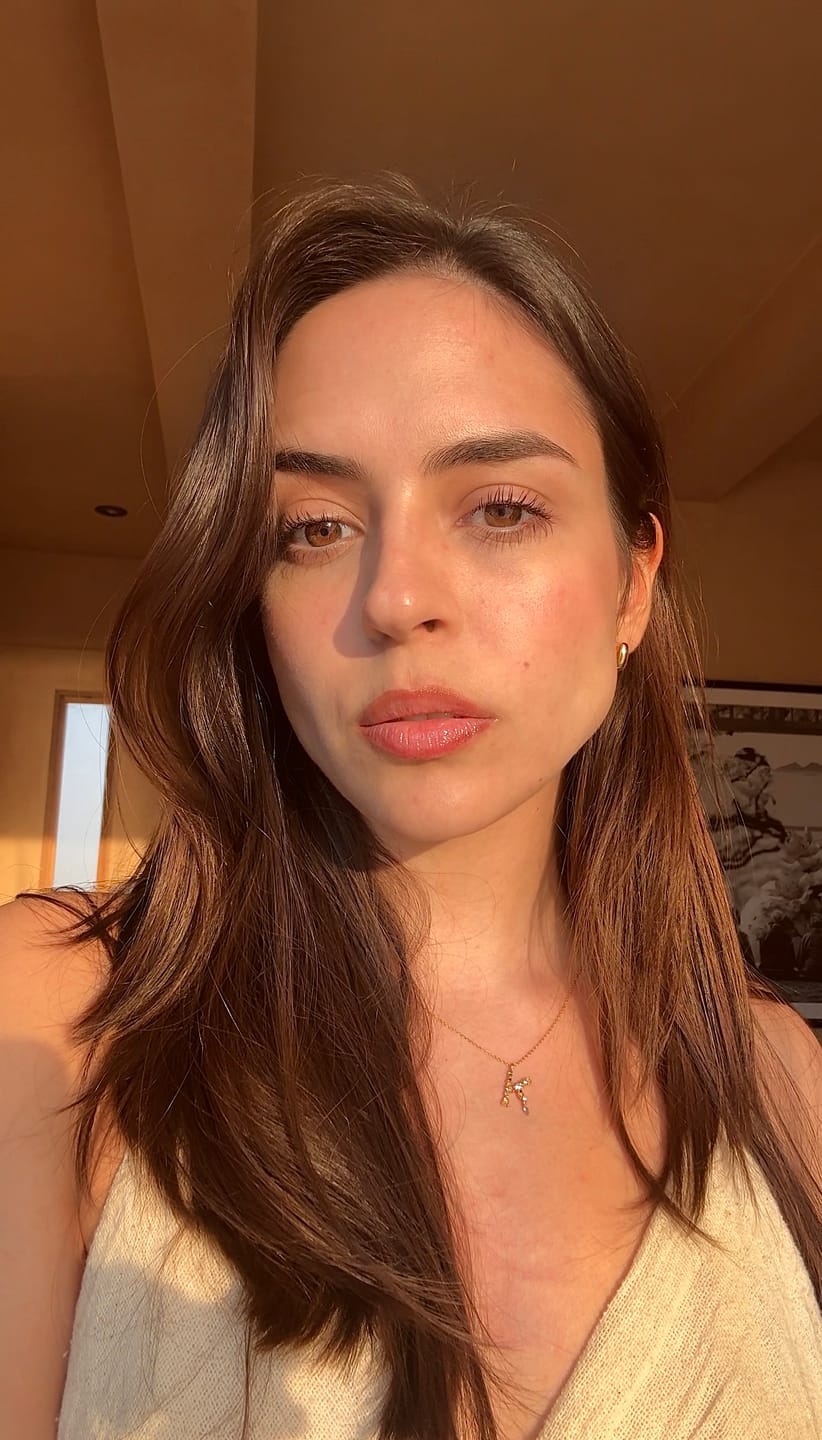Customer photo review of Peel-off Lip Stain