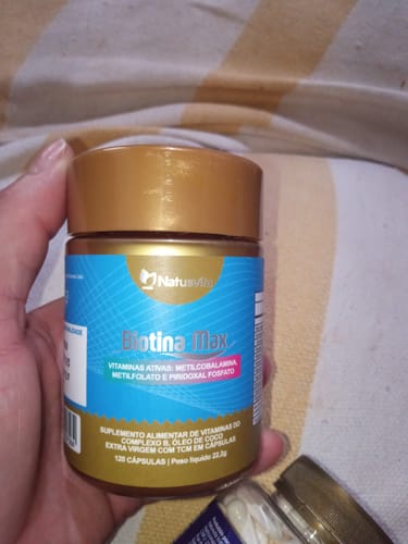 Customer photo review of Biotina Max (Vitaminas Ativas - B1 B2 B3 B5 B6 B9 B12, Óleo de coco com TCM) Cápsulas Softgel