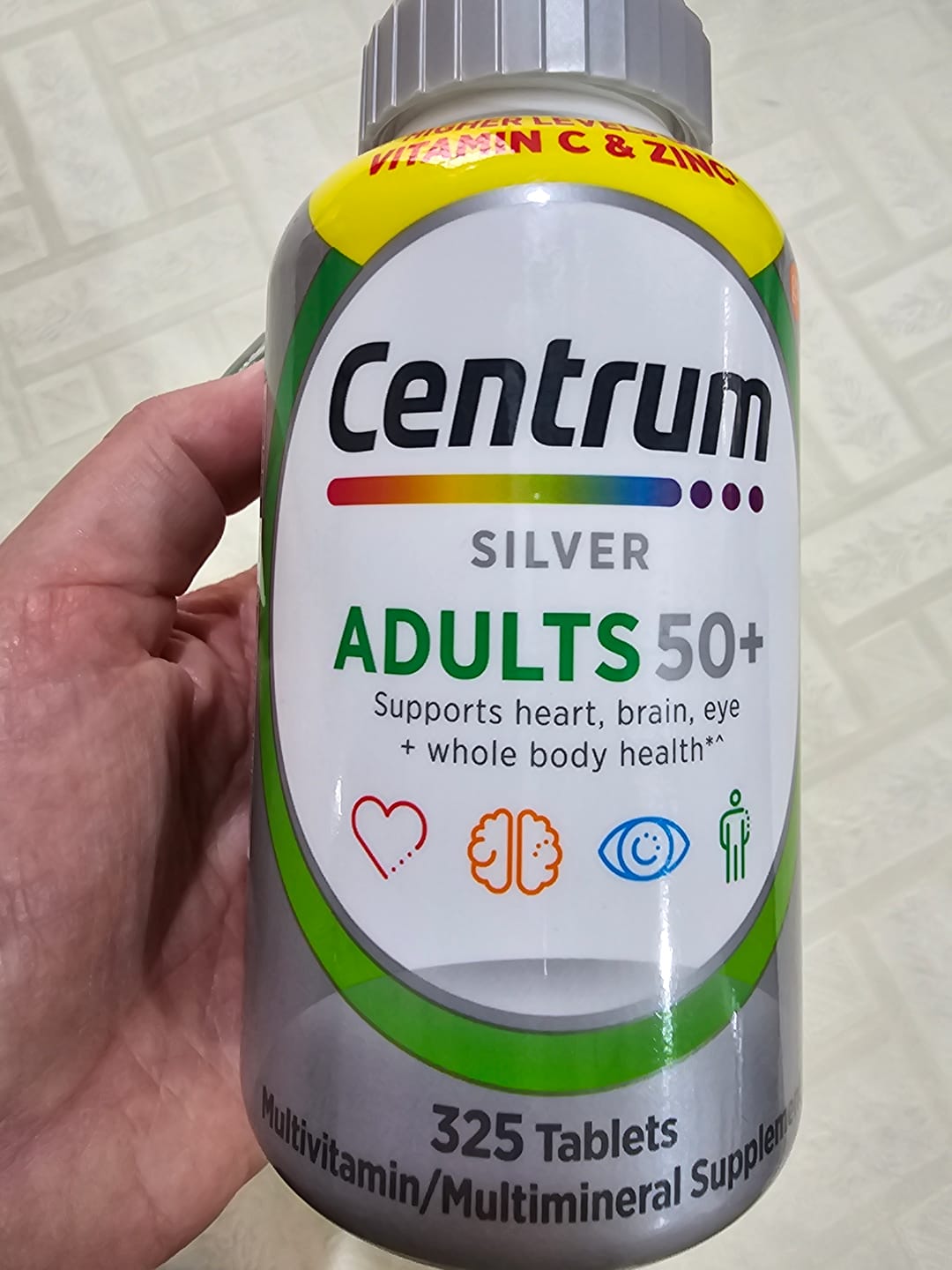 Customer photo review of Centrum Silver - Multivitamina para Adultos 50+ (325 Tablets)