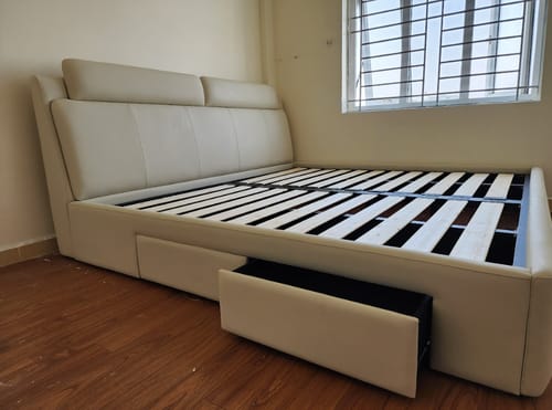 Customer photo review of Giường bọc da hiện đại - Thibault