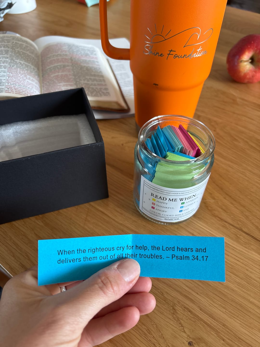 Customer photo review of (GIFTING OFFER) Handmade 90 Day Bible Verses Jar (Comes With Christian Gift Box)