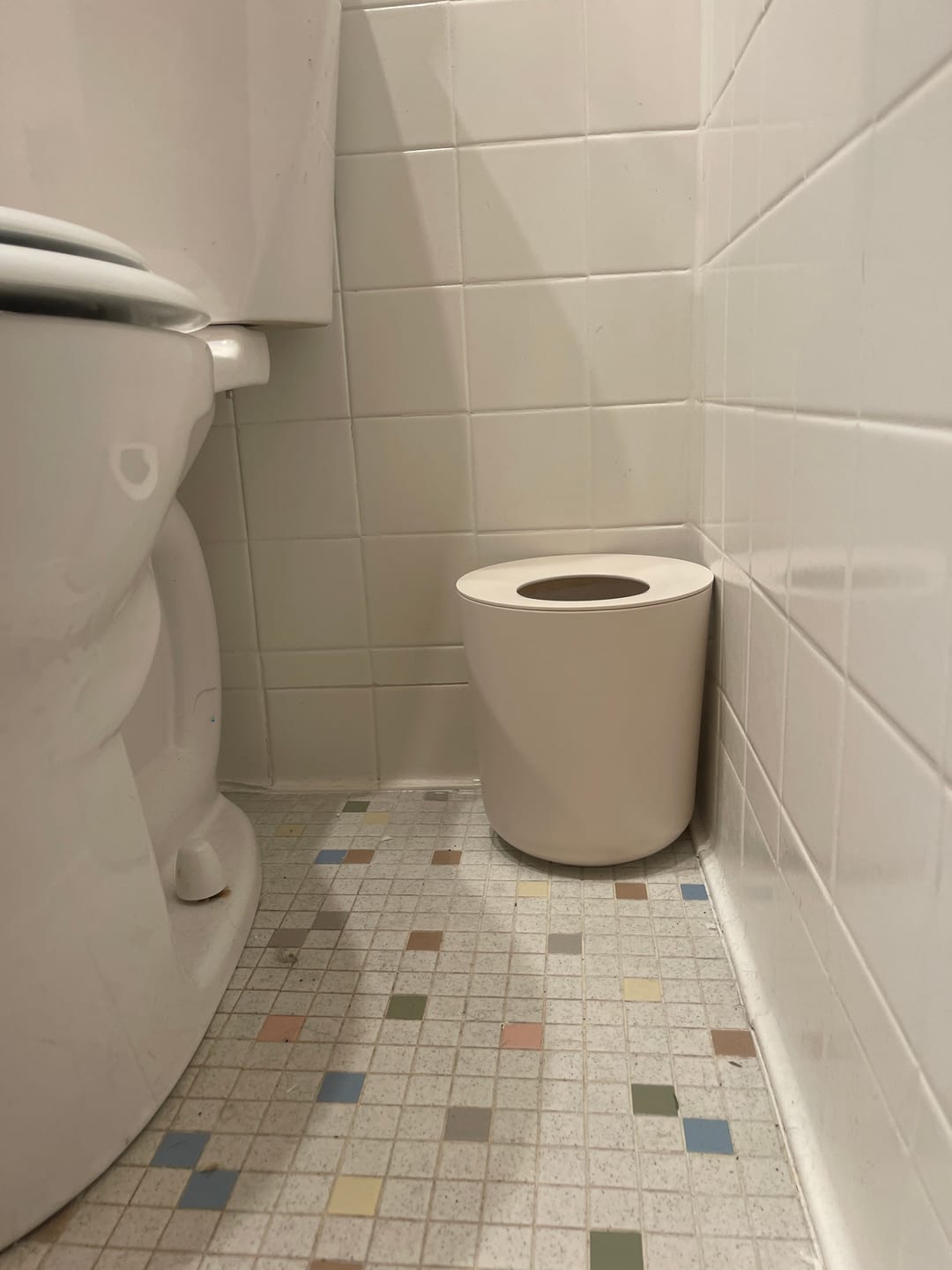Customer photo review of Bathroom Bin 6 L - Off White