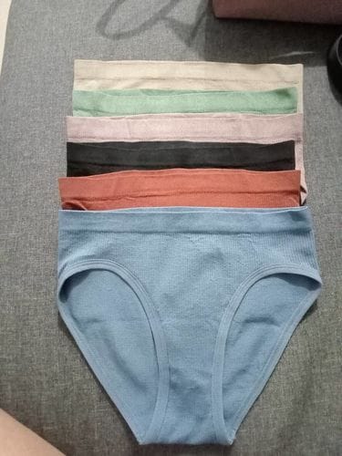 Customer photo review of Bella Underwear