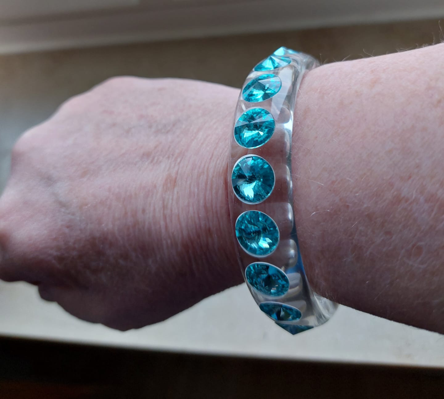 Customer photo review of Classico Armreif Sassari in Transparent mit Türkis