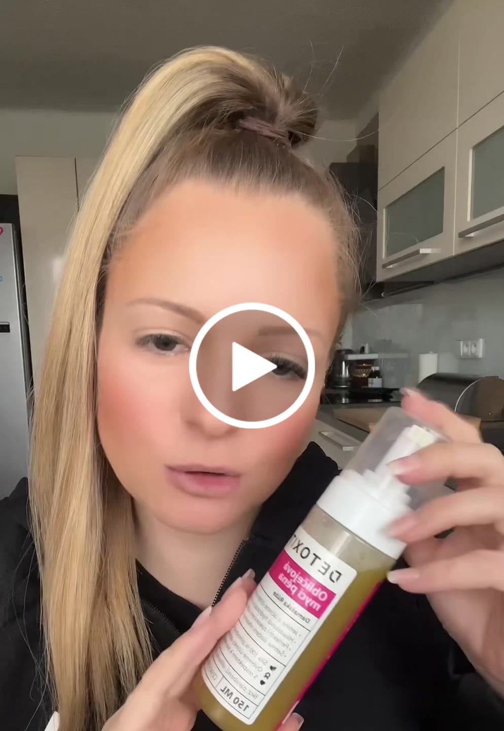 Customer video review of Obličejová mycí pěna (RoseShield™ Technology)