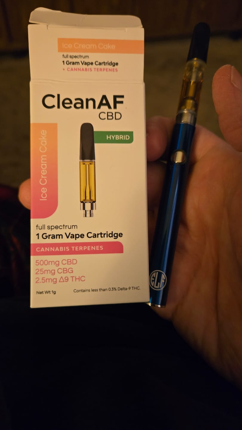 Customer photo review of Ice Cream Cake THC Vape Cartridge