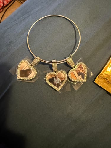 Customer photo review of Hearts Photo Bangle Bracelet