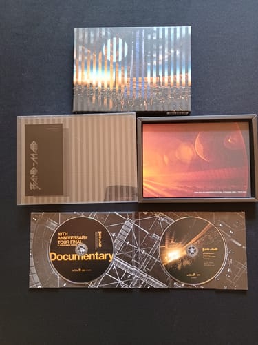 Customer photo review of BAND-MAID 10TH ANNIVERSARY TOUR FINAL in YOKOHAMA ARENA (Nov.26, 2023) [2 Blu-ray + PHOTOBOOK] ONE-TIME-ONLY PRESSING