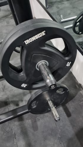 Customer photo review of Disco de 3 Agarres IRONSIDE (2.5 a 20 kg)