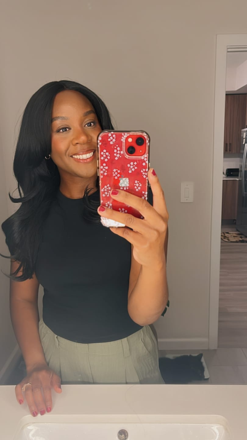 Customer photo review of Shake N Go Equal Curtain Bang HD Lace Wig - MAVEN