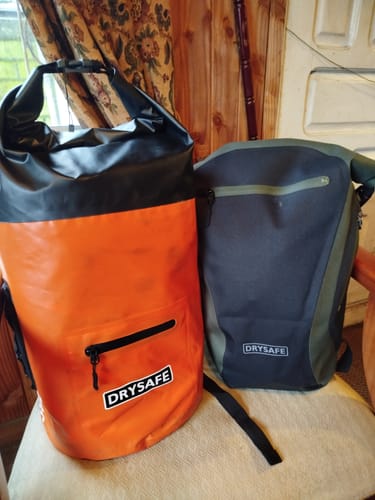 Customer photo review of Mochila Outdoor LAJA TPU 18 Lts 100% Impermeable DRYSAFE Verde