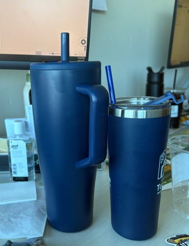 Customer photo review of Era Mug | 40 oz