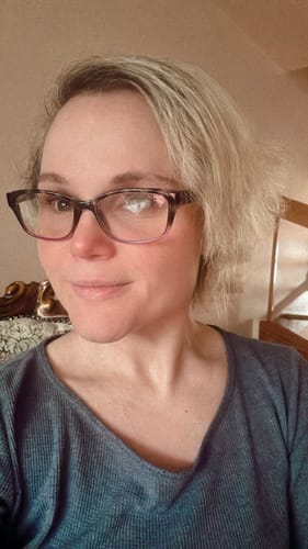 Customer photo review of Weightless Shampoo & Conditioner Set