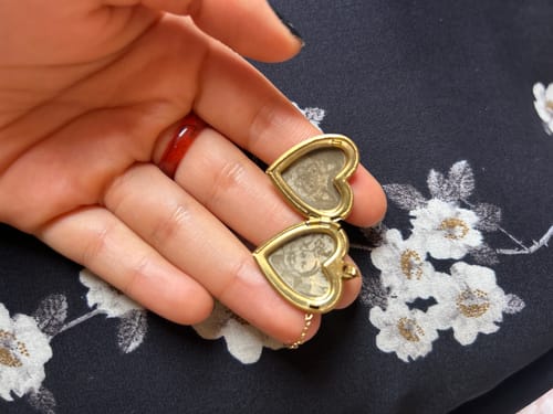Customer photo review of Relicario Love Personalizado