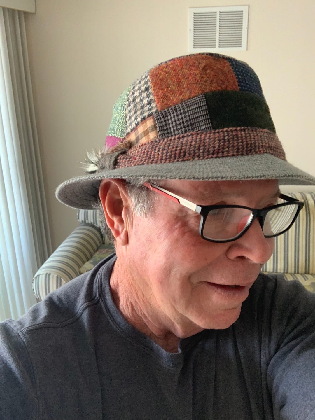 Customer photo review of Walking Hat Patchwork Tweed