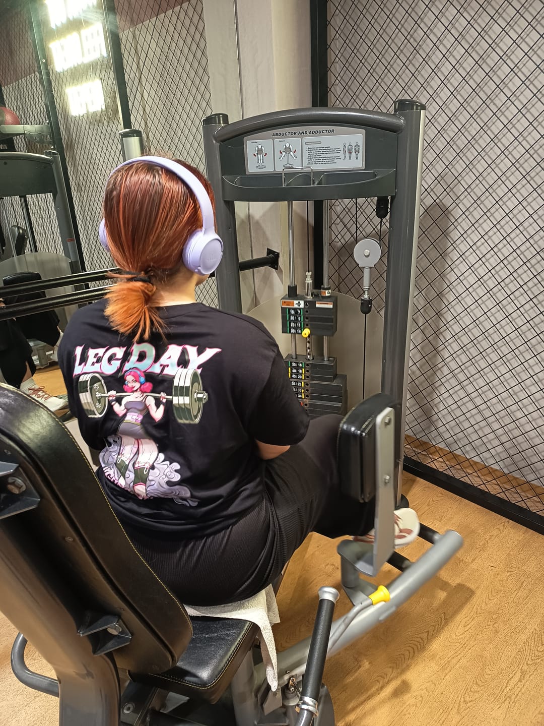 Customer photo review of Leg Day Graphic Classic Fit T-Shirt