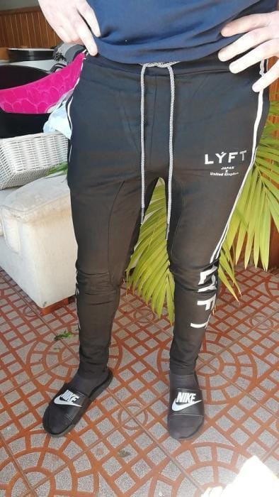 Customer photo review of NYHET Gymfit LYFT Stripe Lyft Joggers