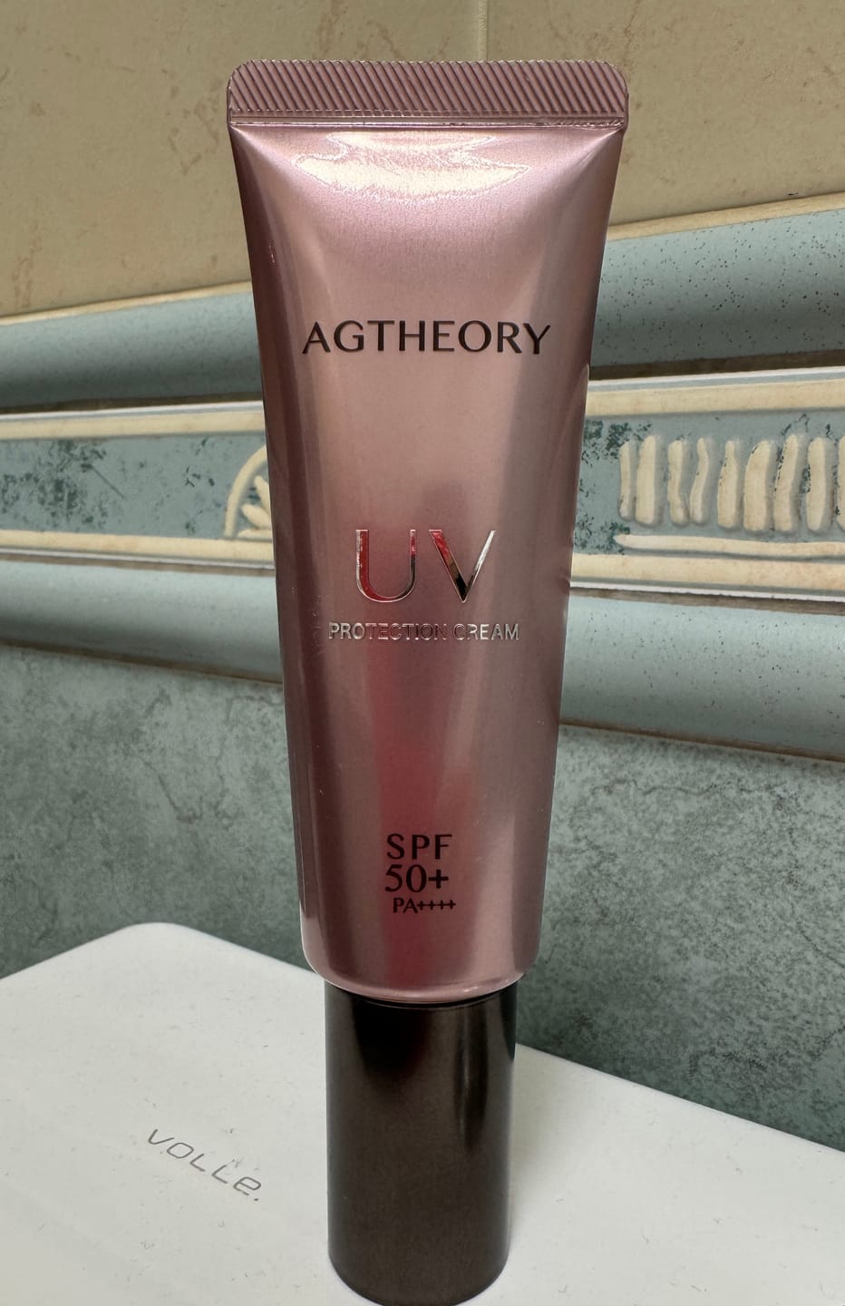Customer photo review of AXXZIA AGTHEORY UV Protection Cream SPF 50 + PA ++++