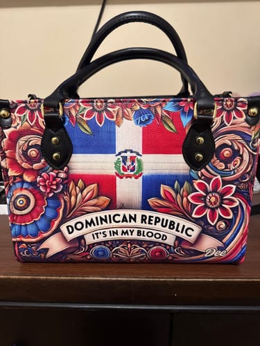 Customer photo review of DOMINICAN- Personalized Leather Handbag DOM03