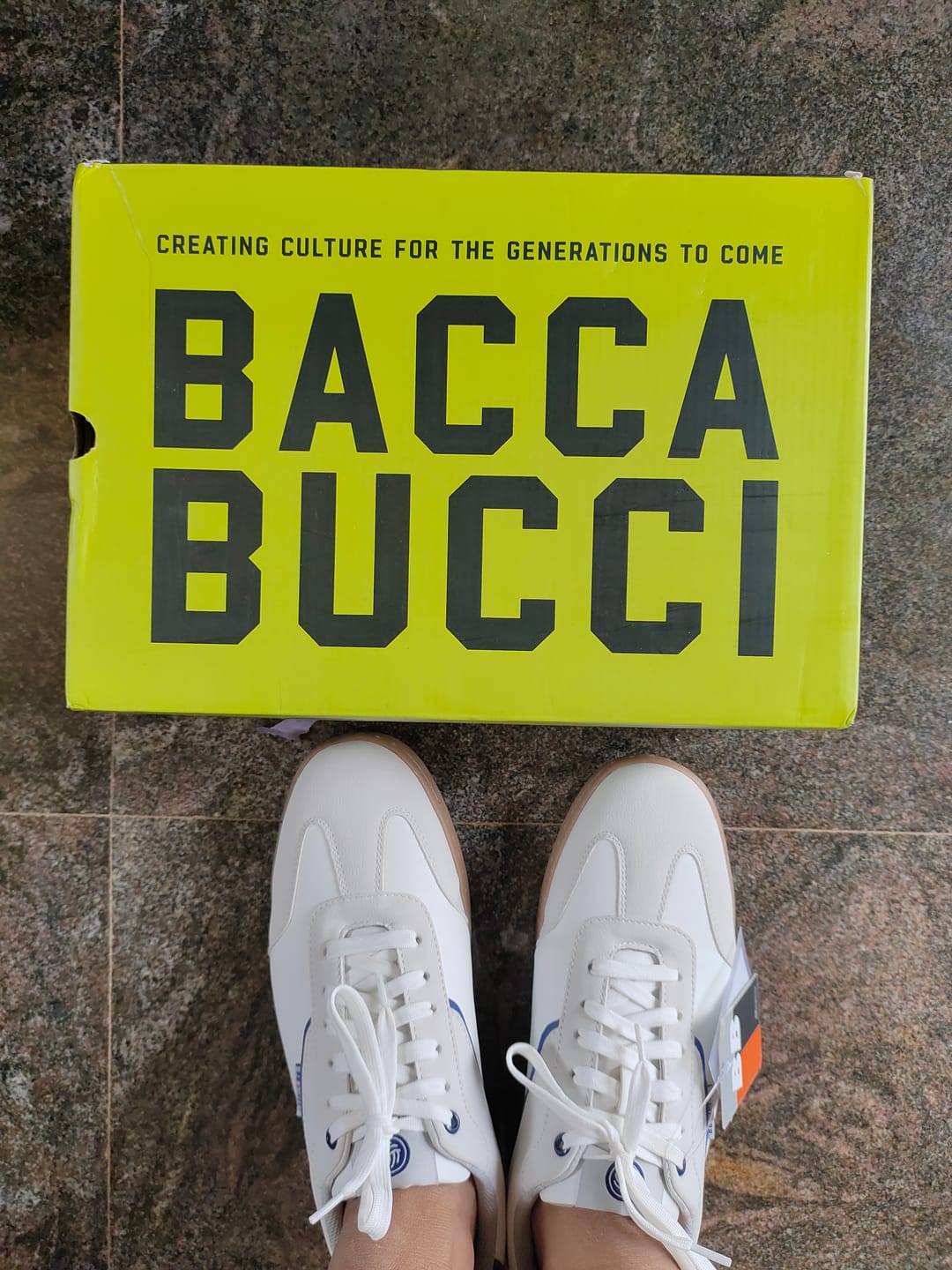 Customer photo review of Bacca Bucci MOJO Men's Low Top Sneakers