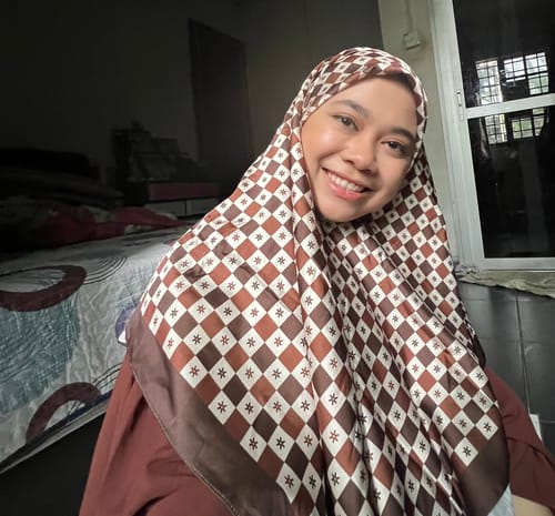 Customer photo review of Monogram Square (Tiramisu)