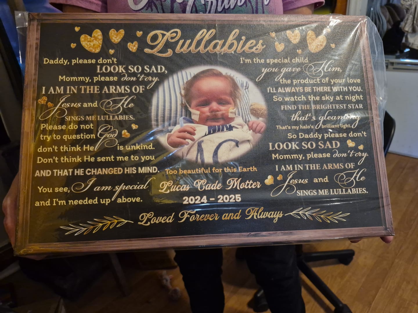 Customer photo review of Custom Canvas Prints, God Sympathy Gifts, Jesus Memorial Gift, Remembrance Gifts, Bereavement Gift, Welcome Home Jesus Canvas