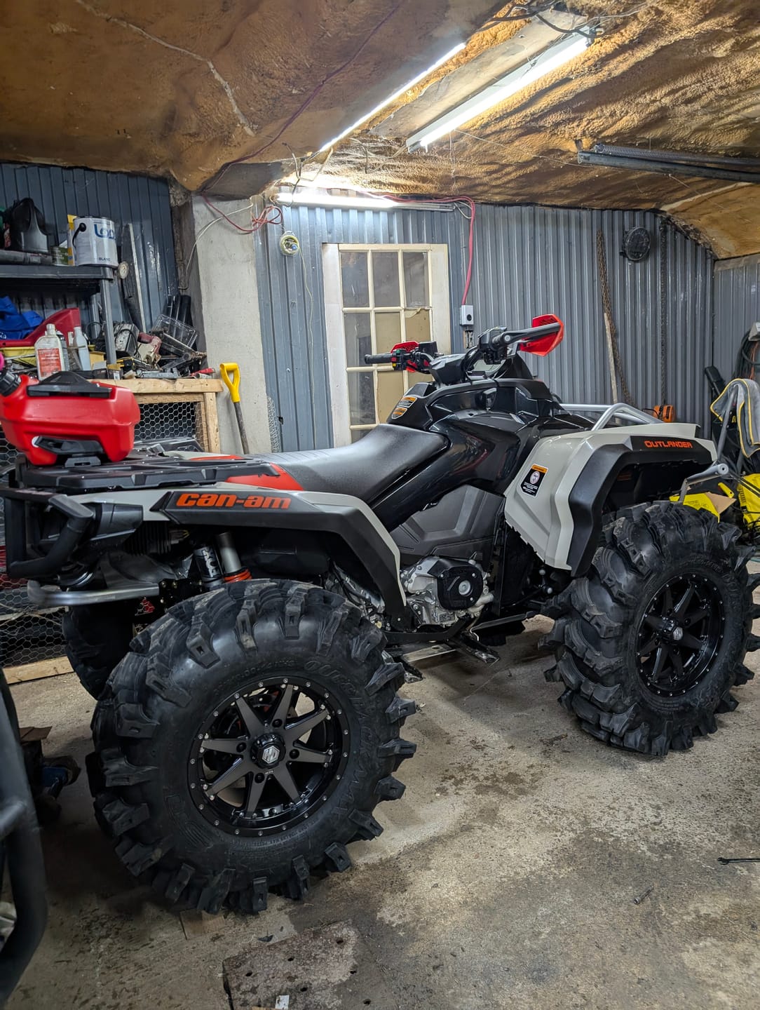 Customer photo review of 2-Inch Lift Kit for Can-Am Outlander 650/850/1000R & MAX (2019+)