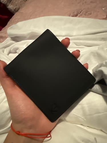 Customer photo review of Billetera Gante Negro