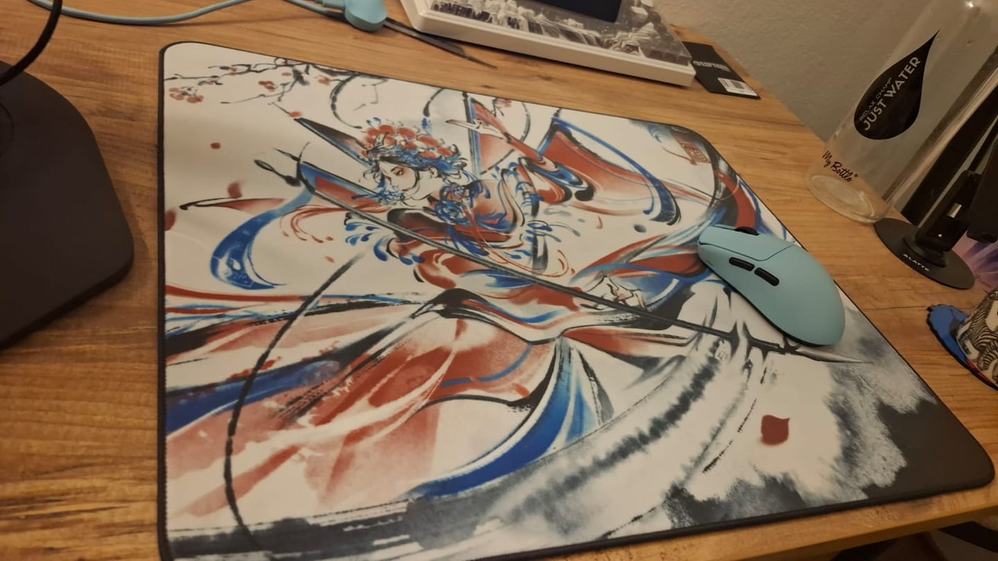 Customer photo review of ESPTiger Pioneer Series Wu Xiang V2 Poron Mousepad