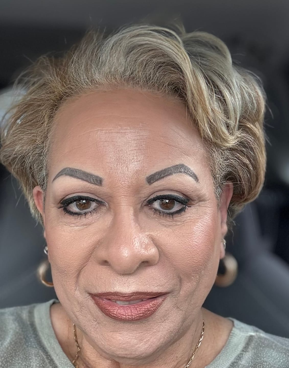 Customer photo review of Black Beauty Stay Put Waterproof Gel Eyeliner w/ Micropigments