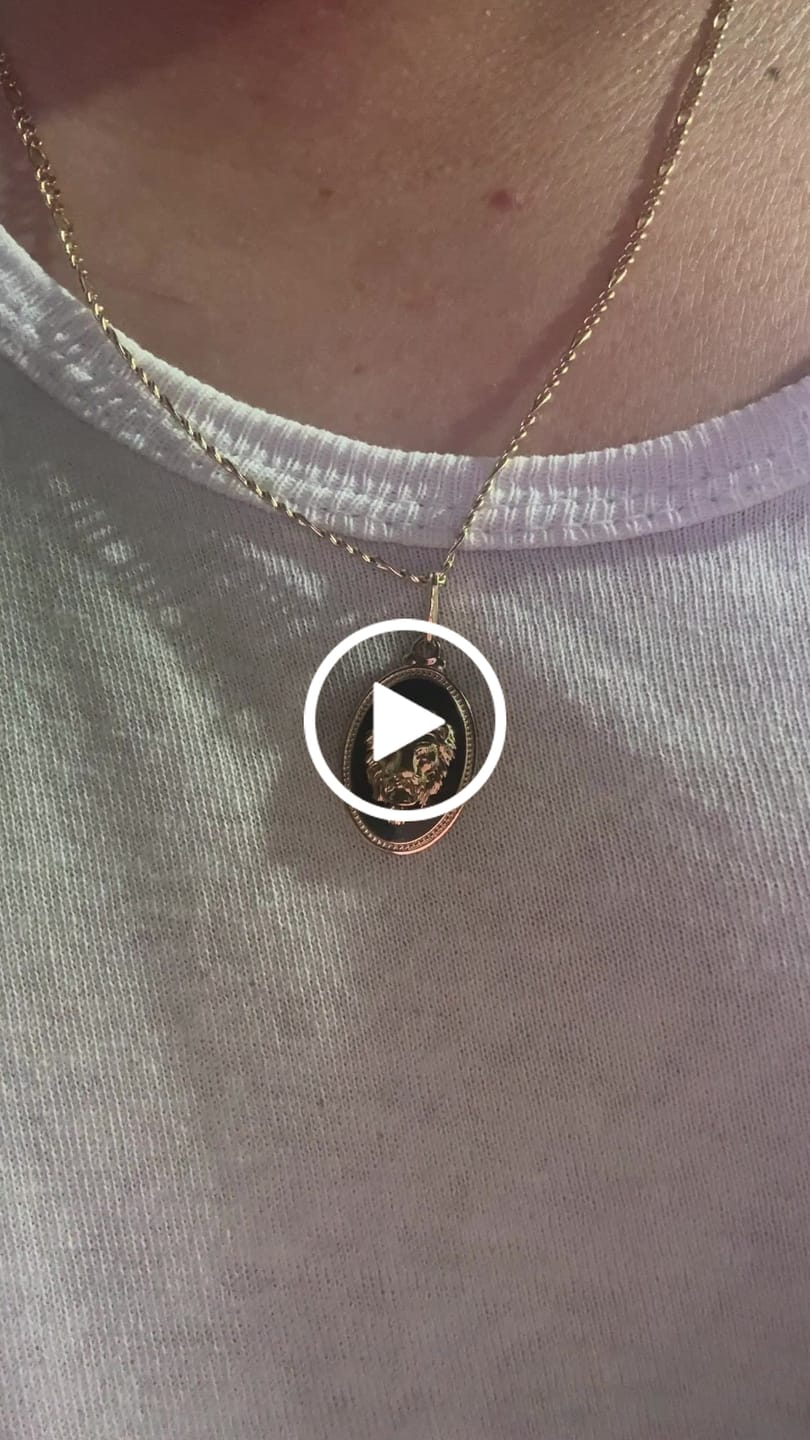 Customer video review of Cadena Fígaro en Oro laminado 18k Para Caballero