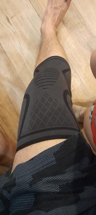 Customer photo review of Gymfit Compression Knäskydd