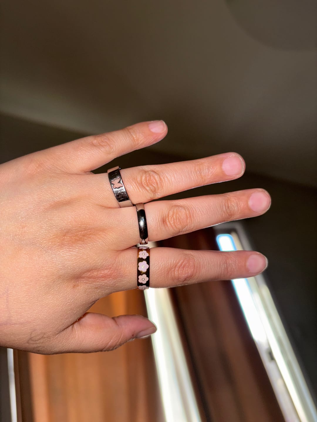 Customer photo review of Everyday Classic Ring Band
