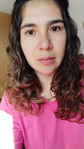 Customer photo review of Crema de Peinar Rulos Definidos 250ml