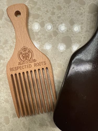 Customer photo review of Wooden Pick (or comb)