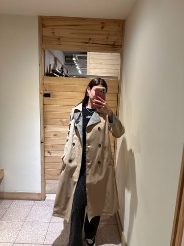 Customer photo review of Abrigo Trench Vichy Beige