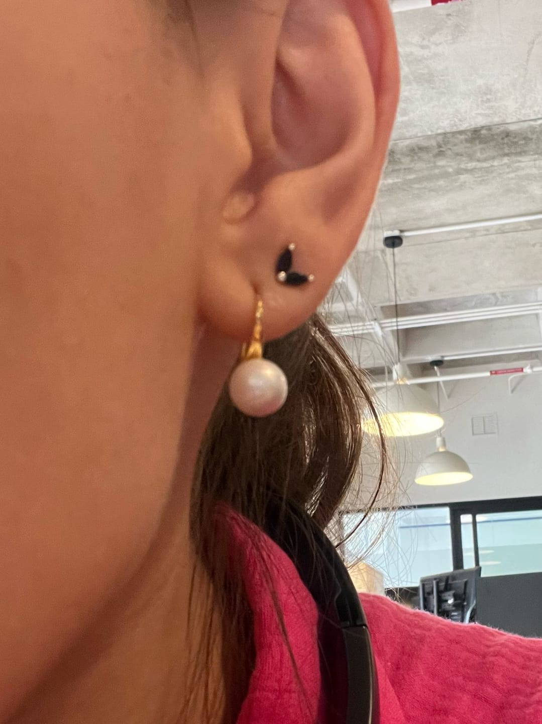 Customer photo review of Par Arete Colgante Con Perla 6 mm
