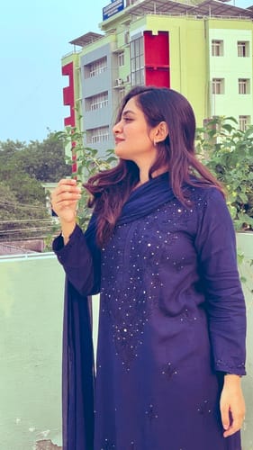 Customer photo review of Navy Blue 2 piece Rayon Mukaish set