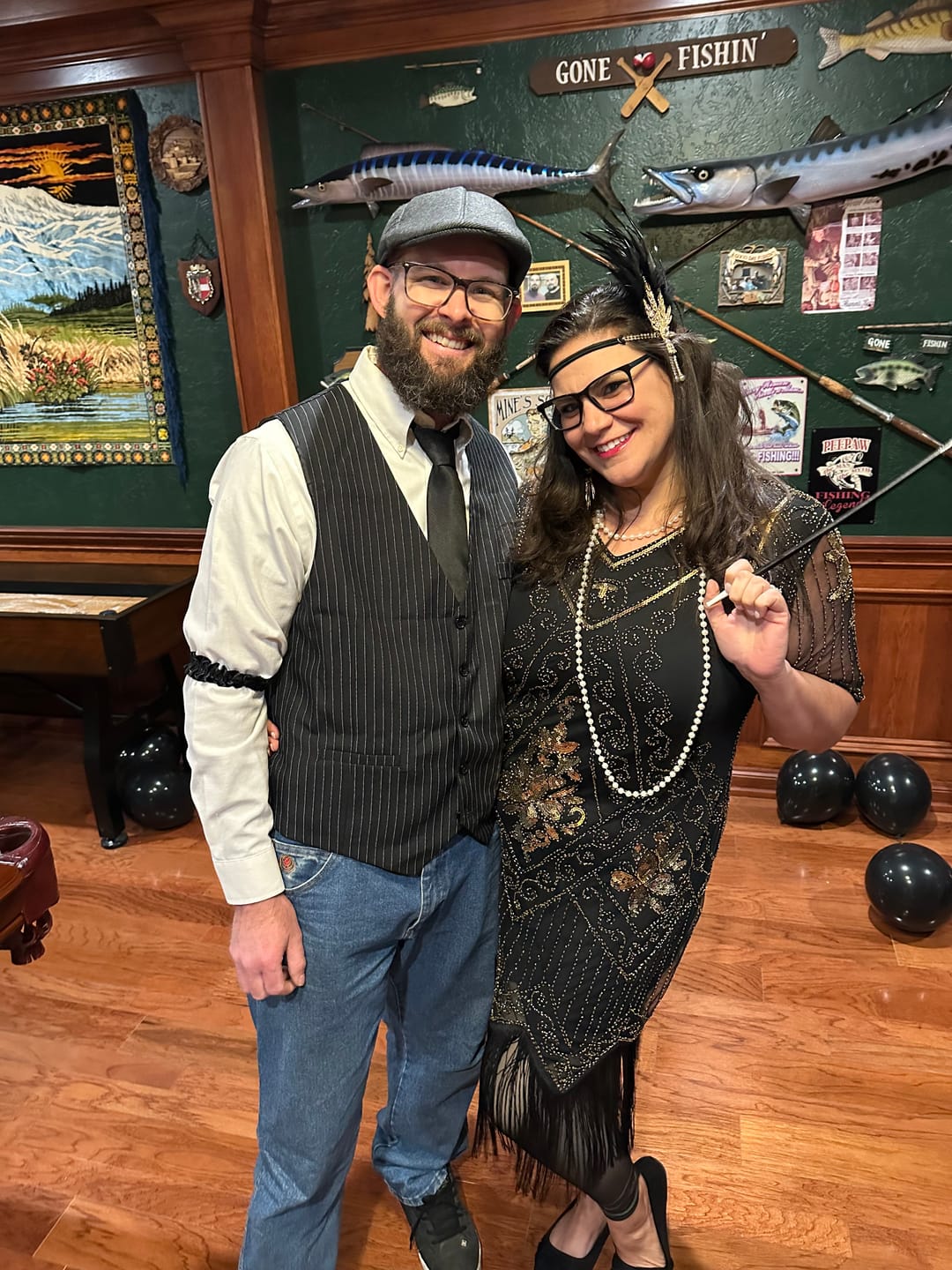 Customer photo review of 1920s Black & Gold Evelyn Plus Size Gatsby Dress
