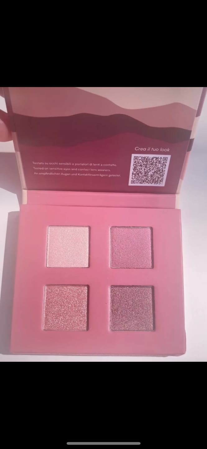 Customer photo review of Ombretti Natural Palette Dolomite