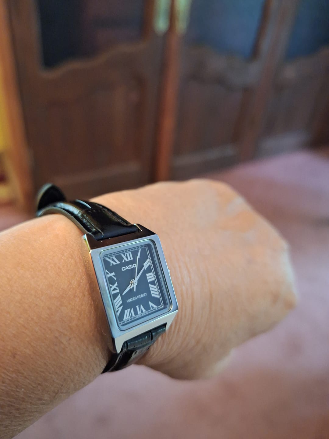 Customer photo review of Reloj Casio Tank Análogo LTP-V007L-1BUDF Cuero Dial Negro
